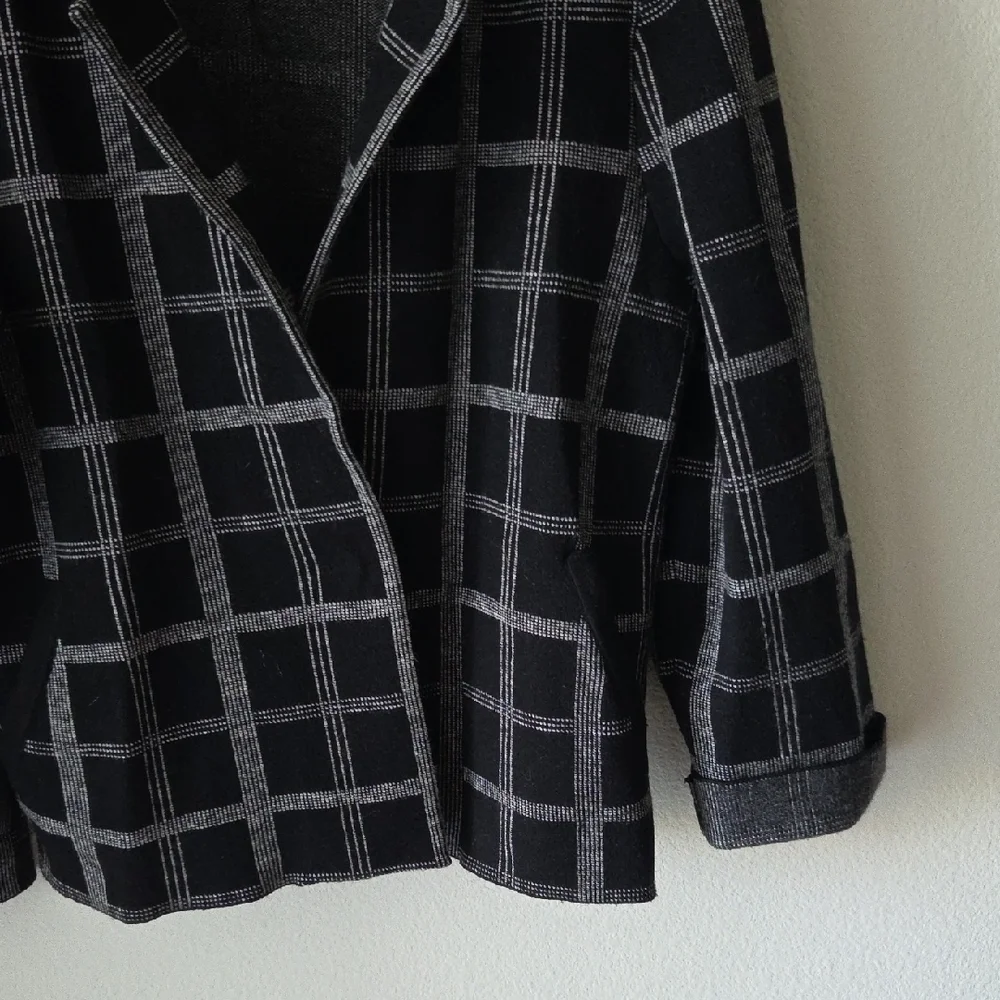 Moth by Anthropologie Knit Sweater Blazer Windowpane Checkered Black Gray Sz L